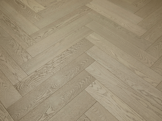 Ingénierie Chêne Blanc Herringbone Brossé ABCD - Sky 5 x 3/4
